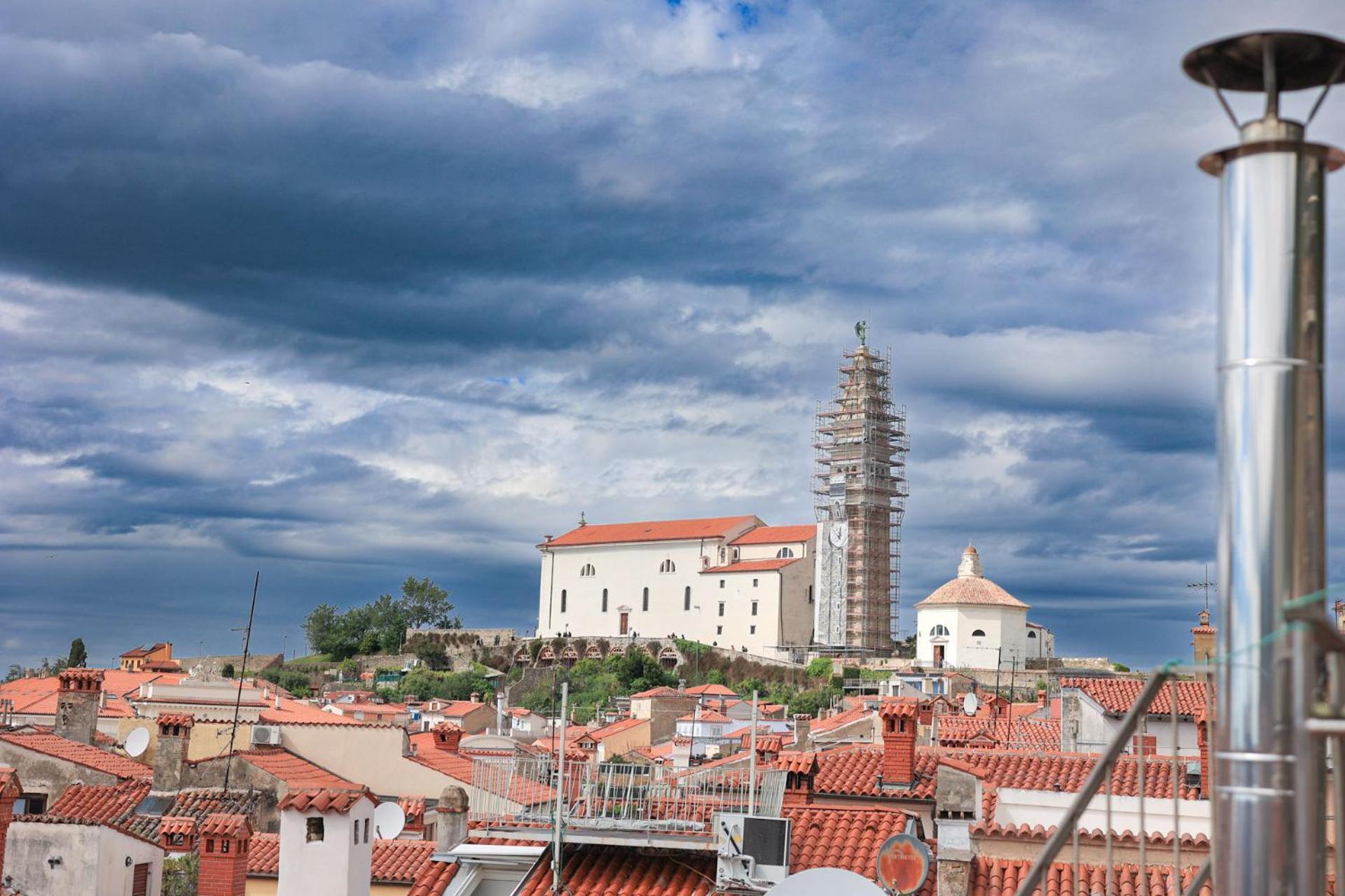 Mhouse Lägenhet Piran Exteriör bild