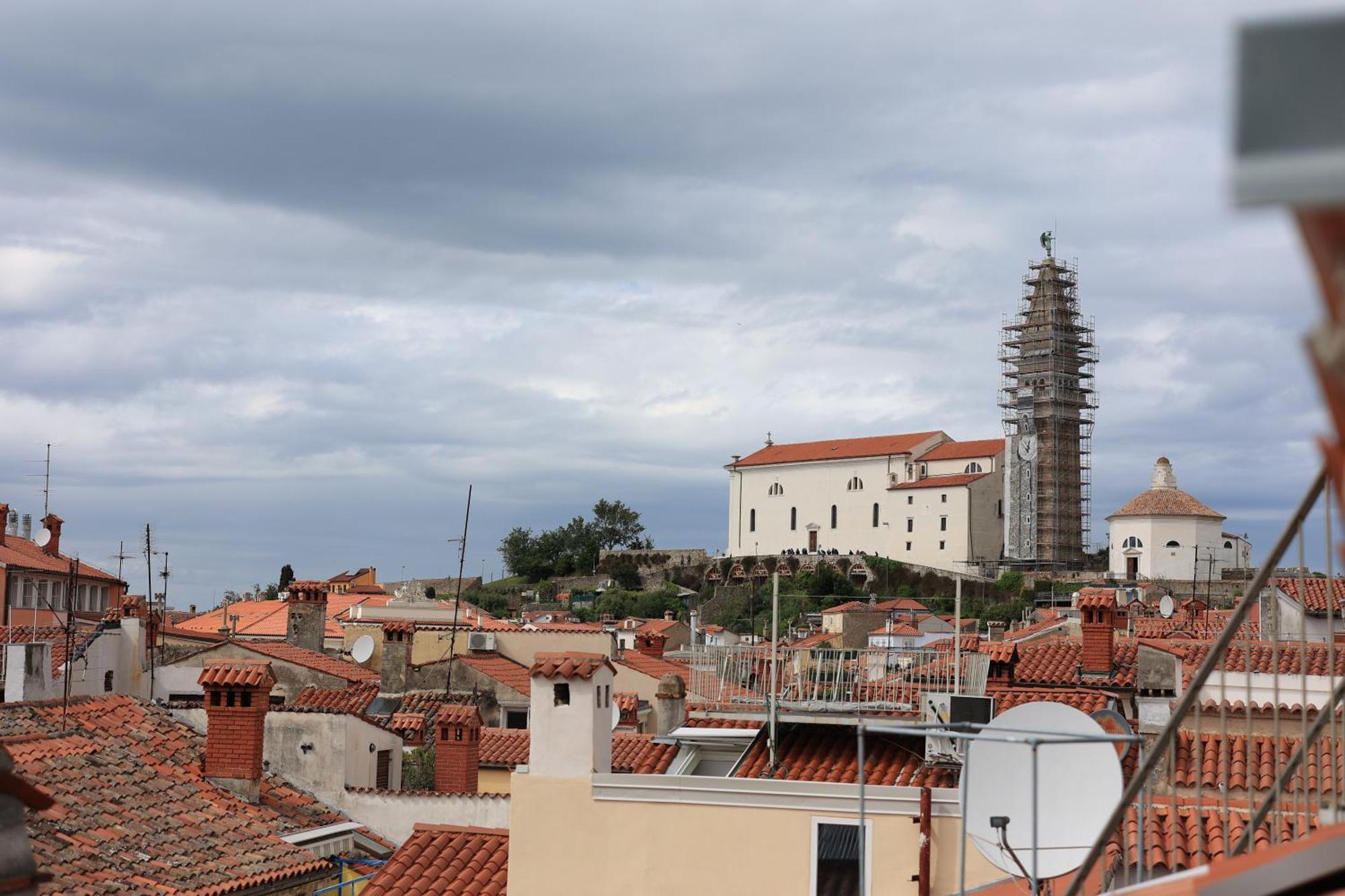 Mhouse Lägenhet Piran Exteriör bild